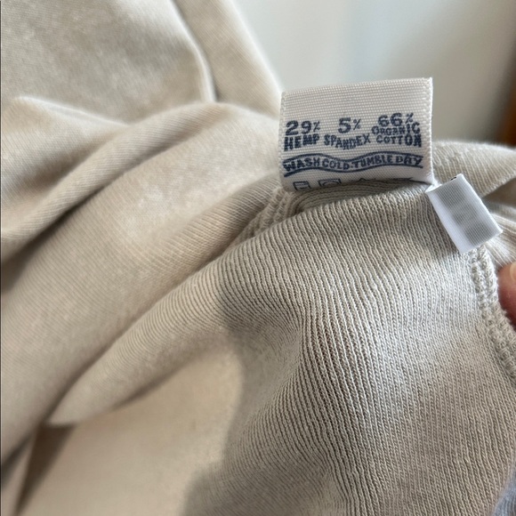 Jungmaven Fine Ribbed Turtleck - Picture 8 of 12